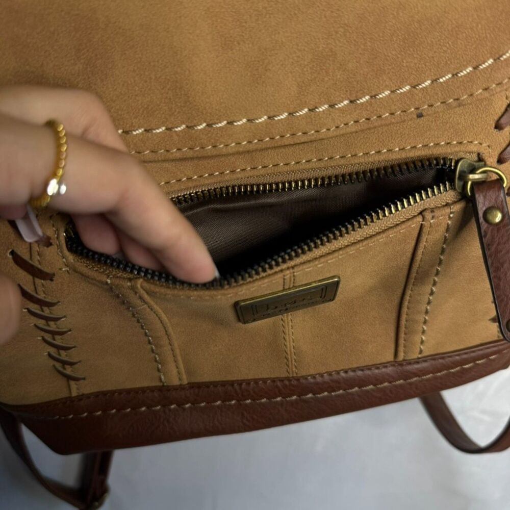 Born Concept Handbag Backpack - image 3